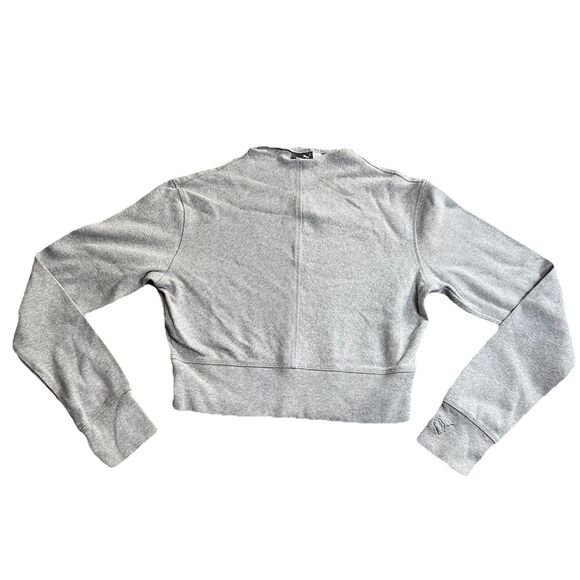 PUMA Cropped Training Sweatshirt‎ Gray Thumb holes Womens Small Gym Athleisure - Picture 1 of 6